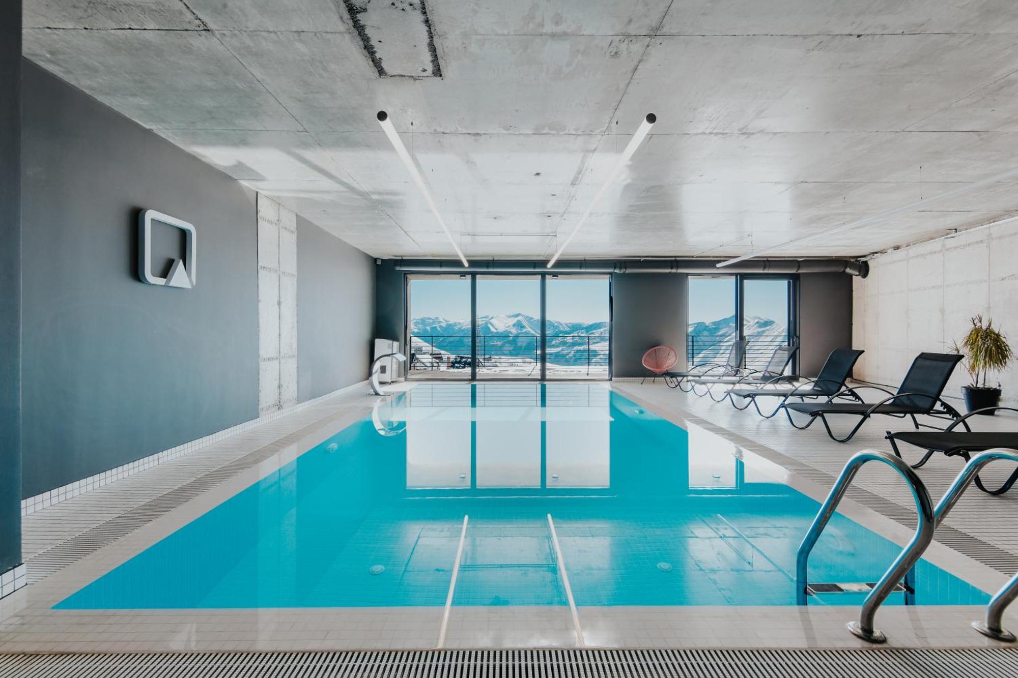 Quadrum Hotel Гудаурі Екстер'єр фото